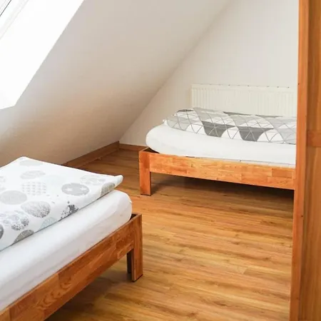 Schwarzwaldpension Апартаменты Тутлинген